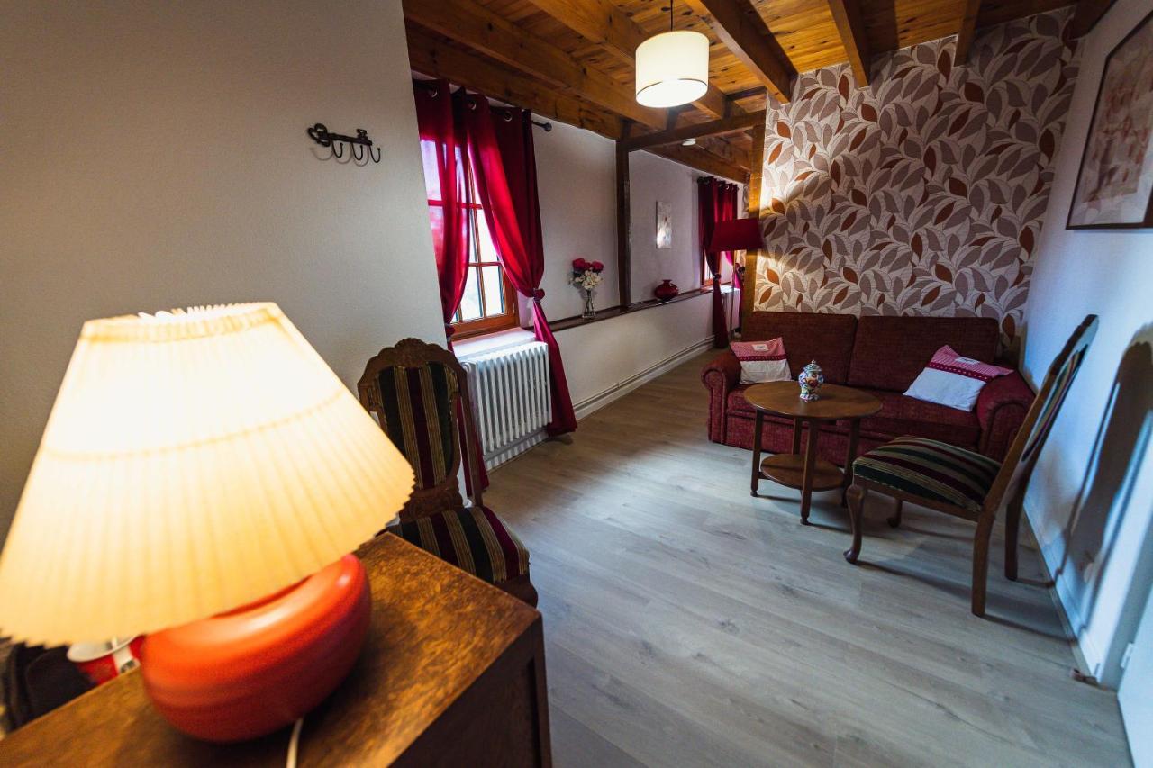 Maison D'Hote La Grange Aux Ayres Olloix Eksteriør bilde