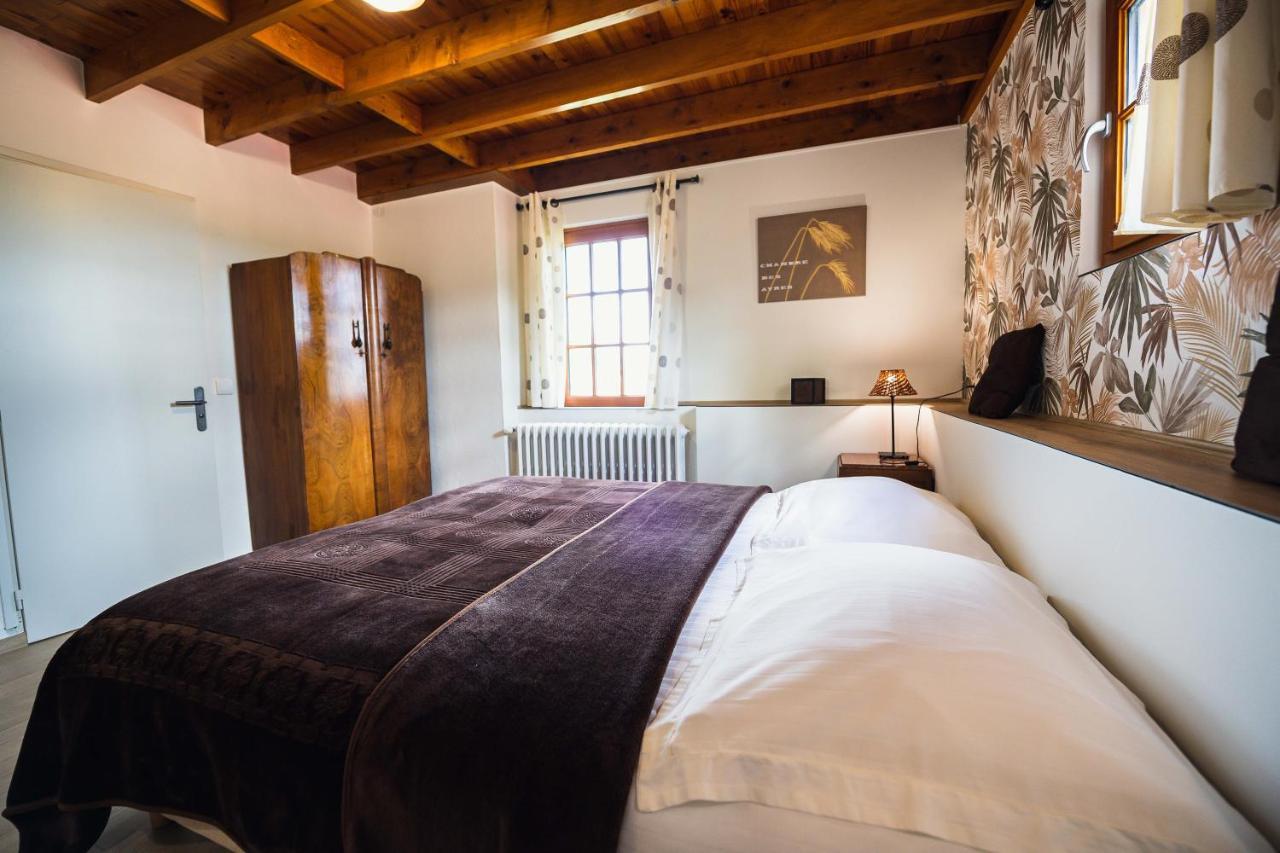 Maison D'Hote La Grange Aux Ayres Olloix Eksteriør bilde