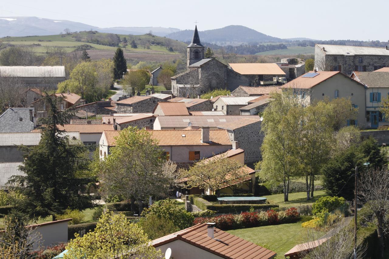 Maison D'Hote La Grange Aux Ayres Olloix Eksteriør bilde